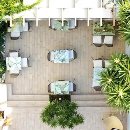 Hotel Indigo Hersonissos (Crete)